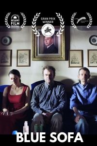 Locandina cortometraggio Blue Sofa, regia di Lara Fremder, Pippo del Bono e Giuseppe Baresi, scenografia di Esther Musatti